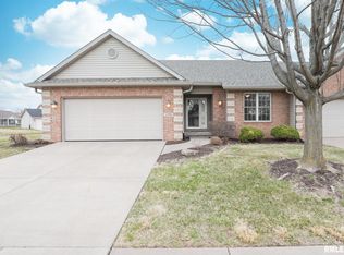 1356 33rd Avenue Cir, Silvis, IL 61282