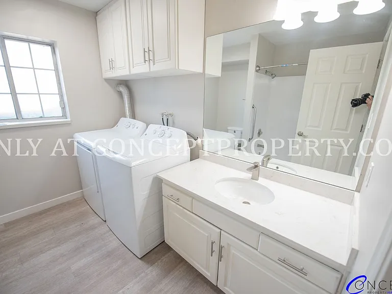 Grand on 800 North — Photo 23