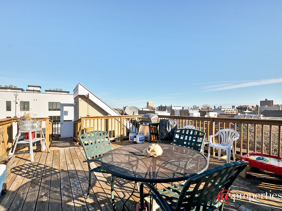Roof Deck