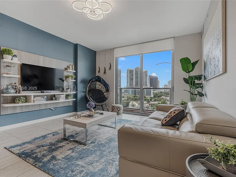 3900 Biscayne Blvd #S-904 — Photo 39