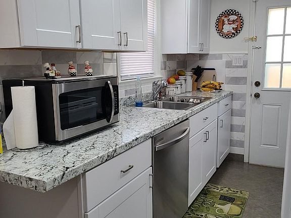2nd image of 2624 Cornell Dr NW