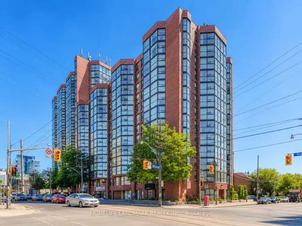 705 King St W #412, Toronto, ON M5V 2W8