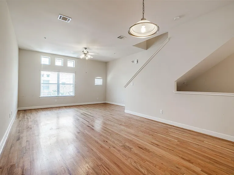2710 Hullsmith Dr #401 — Photo 9