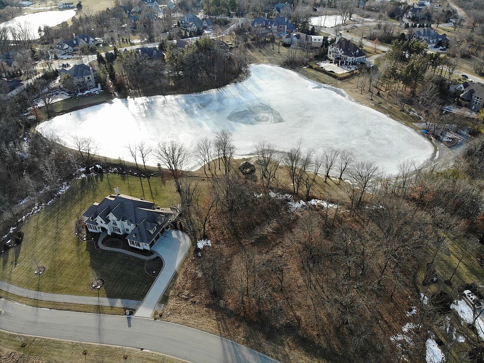 1st image of 16360 S Pine Hill Dr