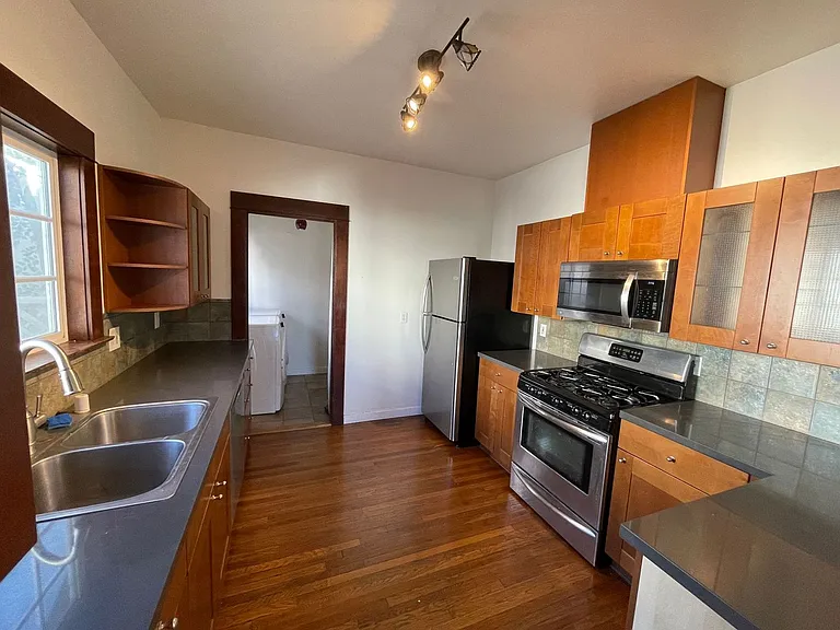 4857 Kansas St — Photo 15