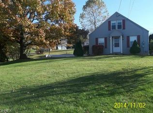 6111 Richville Dr SW, Navarre, OH 44662