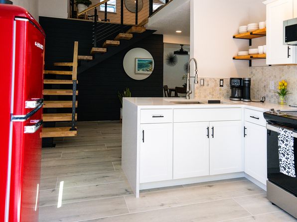 (undisclosed Address)