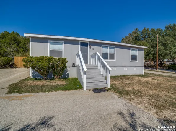 510 WALNUT WAY, Boerne, TX 78006