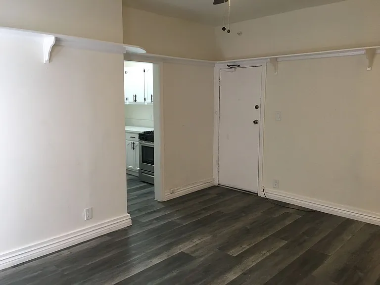 5233 Monte Vista Street — Photo 23