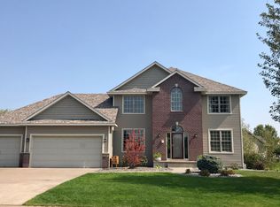 10596 Welcome Dr N, Brooklyn Park, MN 55443