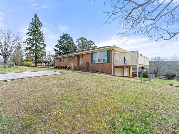 3rd image of 507 Tinker Bell Cir