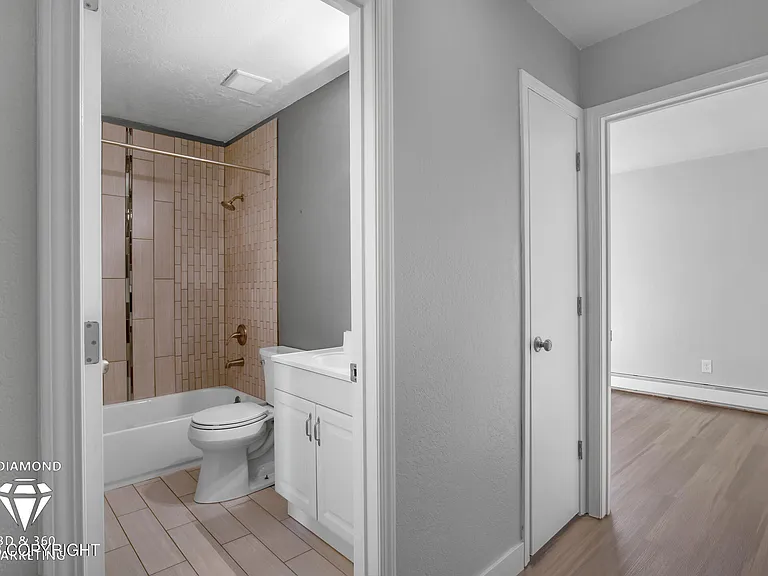 4000 Harrison St #2 — Photo 15