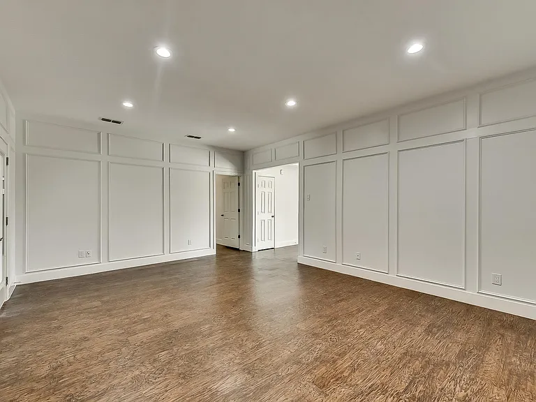 1865 Green Ridge Dr — Photo 9