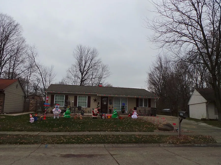 5517 Straw Hat Dr photo 1