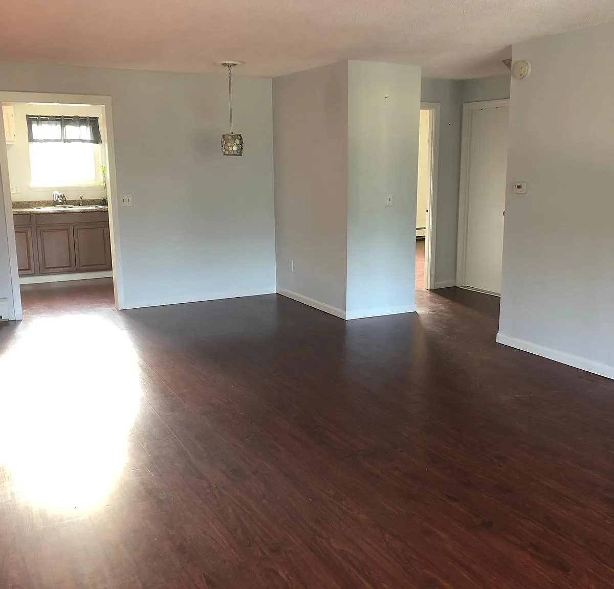 2 bed, 1150 sqft, $1,750 — Photo 2