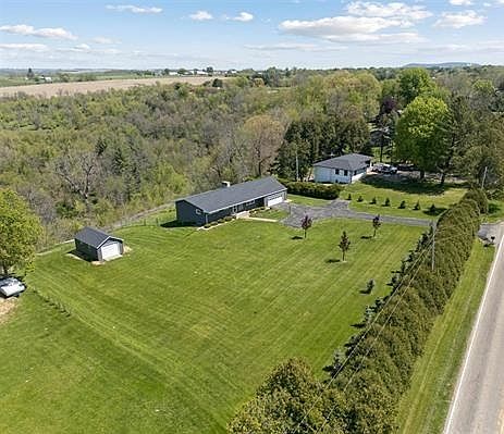 5th image of 1608 County Road B
