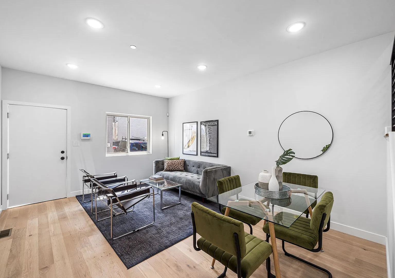 Modern Luxury in Olde Kensington, 3 Bed 3 Bath Home with Skyline Roof Deck and Finished Basement — Photo 2