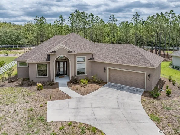 221 S Paladinn Cir, Inverness, FL 34453