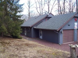 35 Michael Rd, White Haven, PA 18661