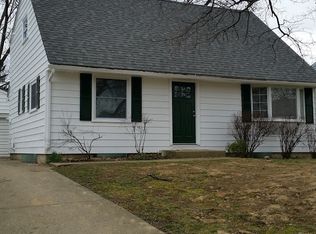 1526 Briarwood Cir, Cuyahoga Falls, OH 44221