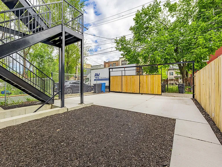 3029 W Washington Blvd #G — Photo 17