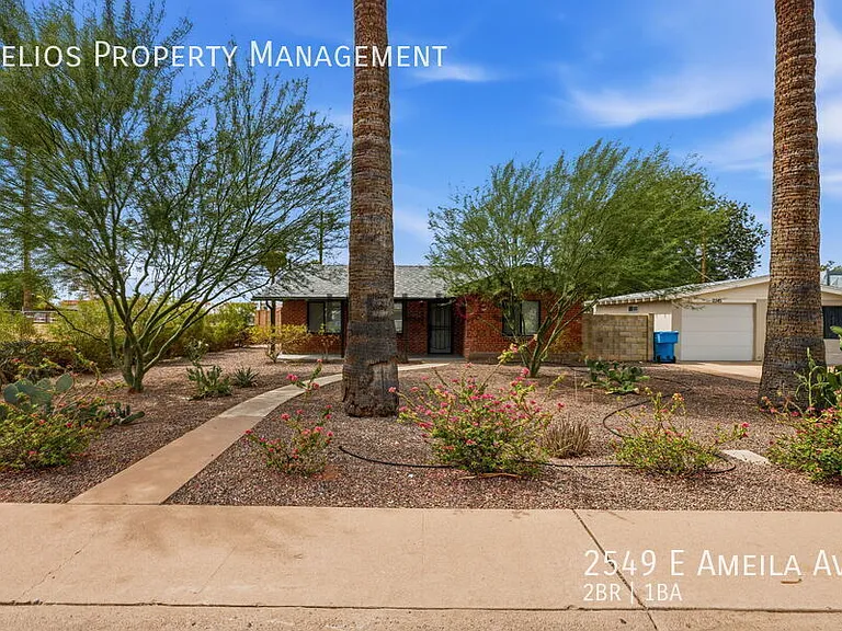2549 E Amelia Ave — Photo 2