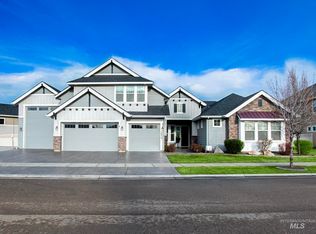 3070 W Tubac Dr, Meridian, ID 83646