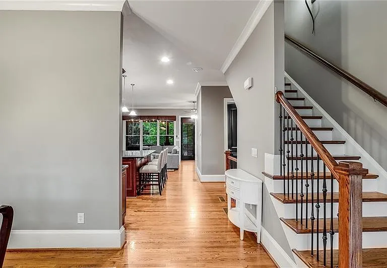 1219 Mecaslin St NW #6 — Photo 15