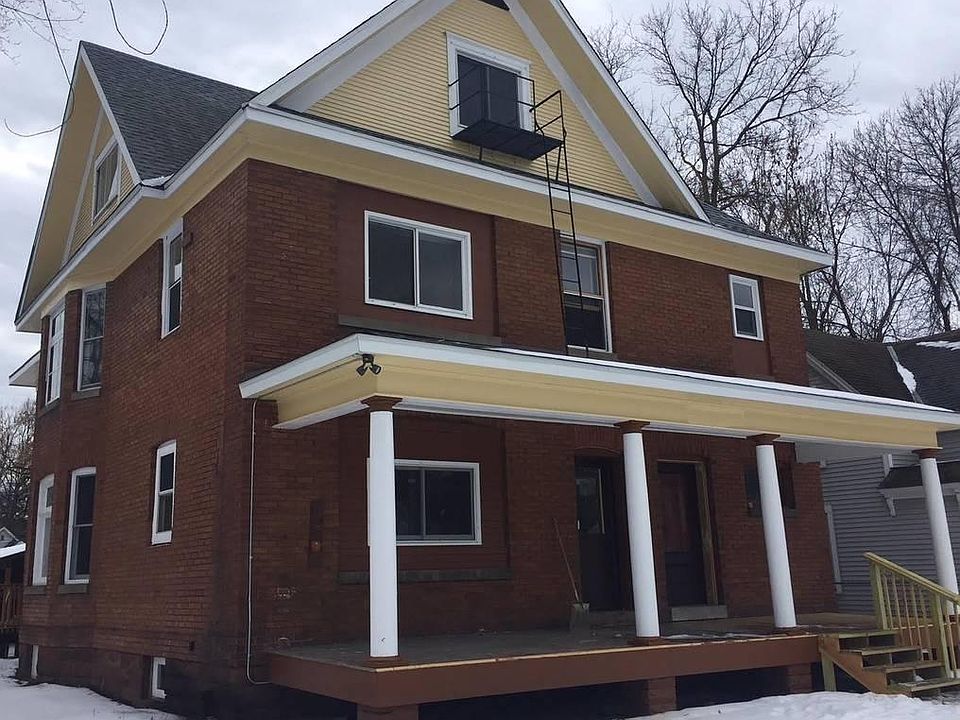 2nd image of 750 Blair Ave