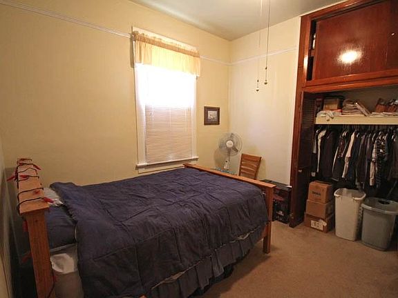 2nd image of 7516 Willow St #1