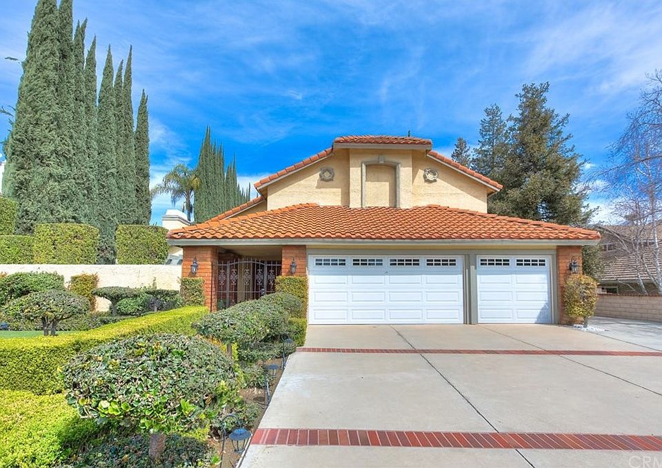 1st image of 2242 Woodhollow Ln