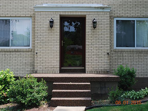 Everstone w/o new railings