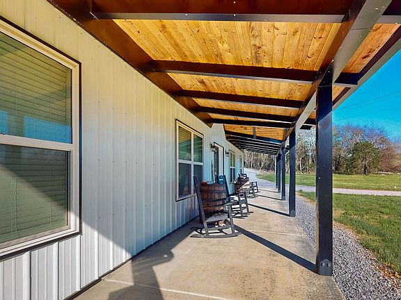 3rd image of 2586 Brown Shop Rd