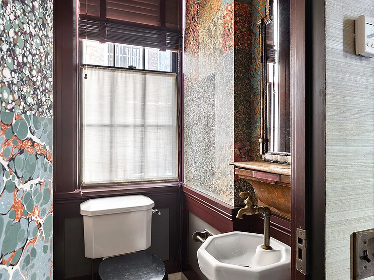 68 Morton St #1 — Photo 20