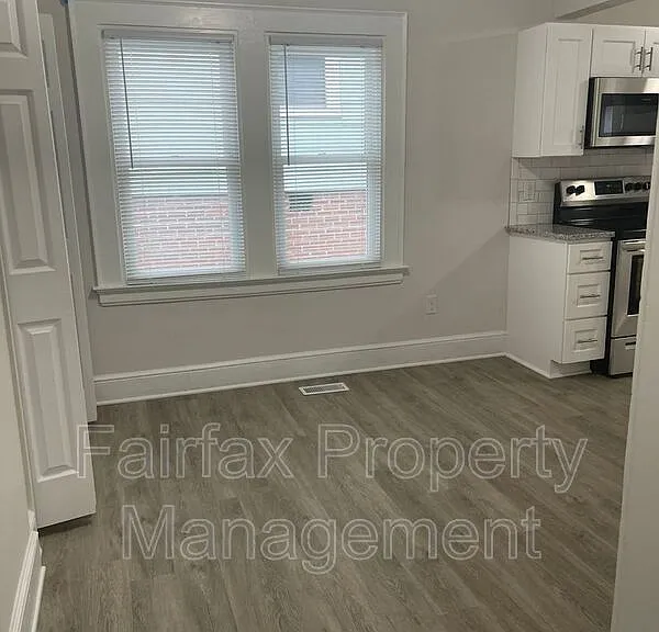 1212 N Miami Blvd — Photo 13