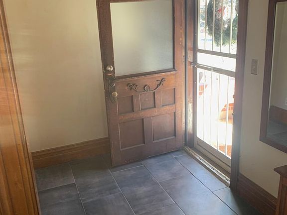 Front entryway