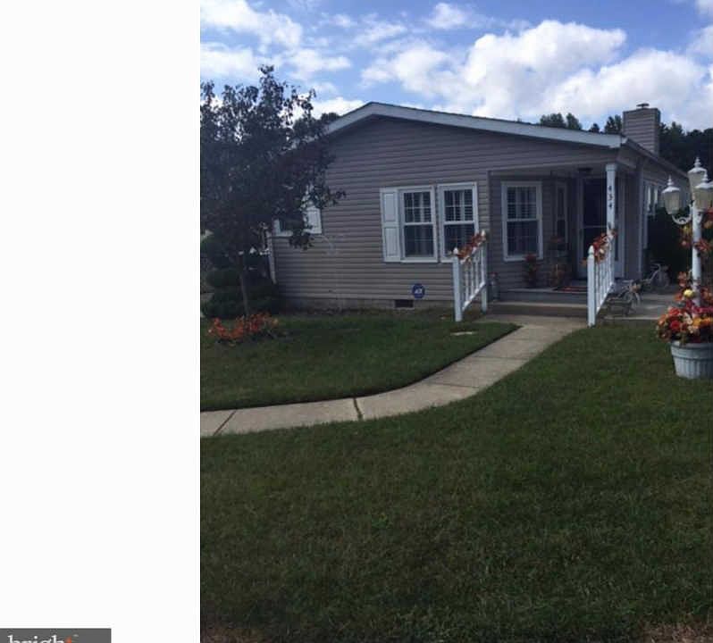 1st image of 434 Pinewood Dr