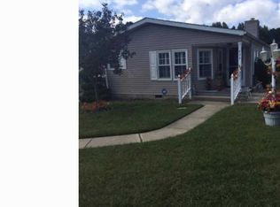 434 Pinewood Dr, Williamstown, NJ 08094