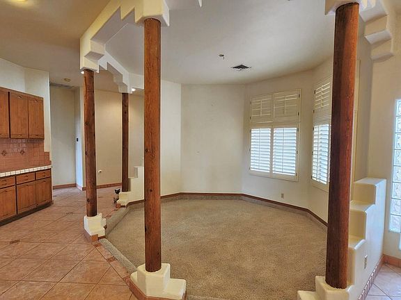 4th image of 8826 S Avenue 37 E