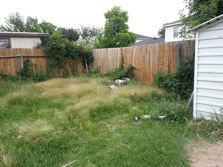 20322 Mountaindale Dr — Photo 32