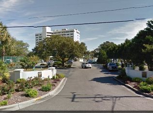 1080 Saint Joseph St APT 1F, Carolina Beach, NC 28428