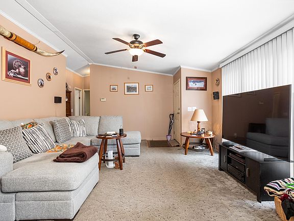 5th image of 1040 Boiling Springs Rd