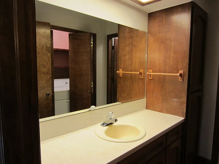 1339 Aspen Pl — Photo 6