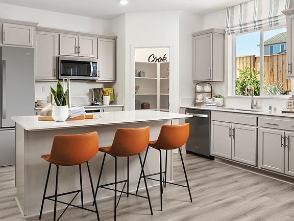 5th image of 2457 Northridge Ln