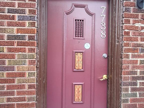 3rd image of 7738 Fayette St