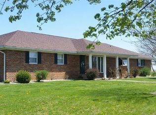 11201 Highway Y, Bowling Green, MO 63334
