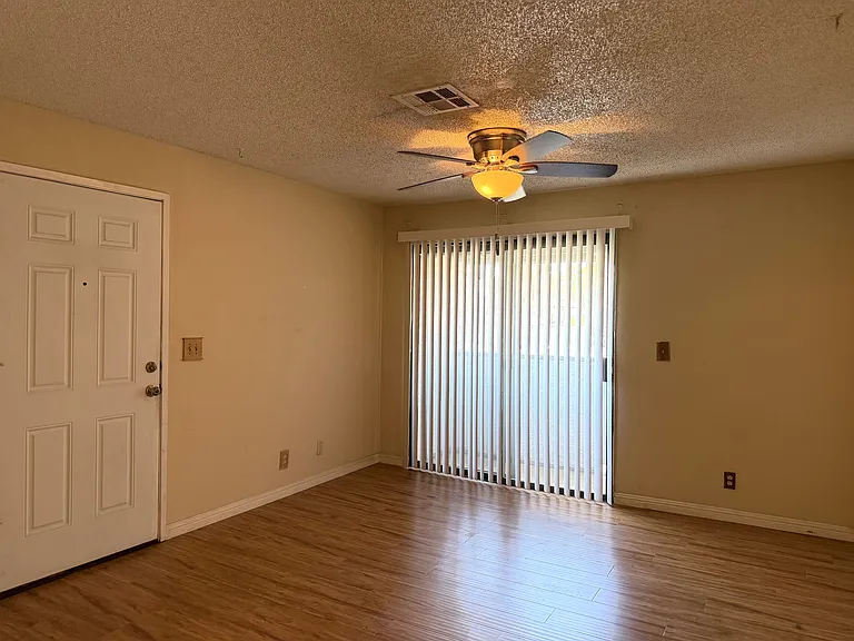 5243 Corinne Ct #64 — Photo 5