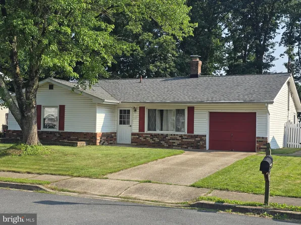 2237 Autumn Valley Cir, Gambrills, MD 21054