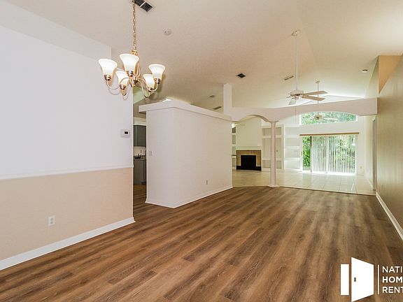 5th image of 4000 Forest Island Dr