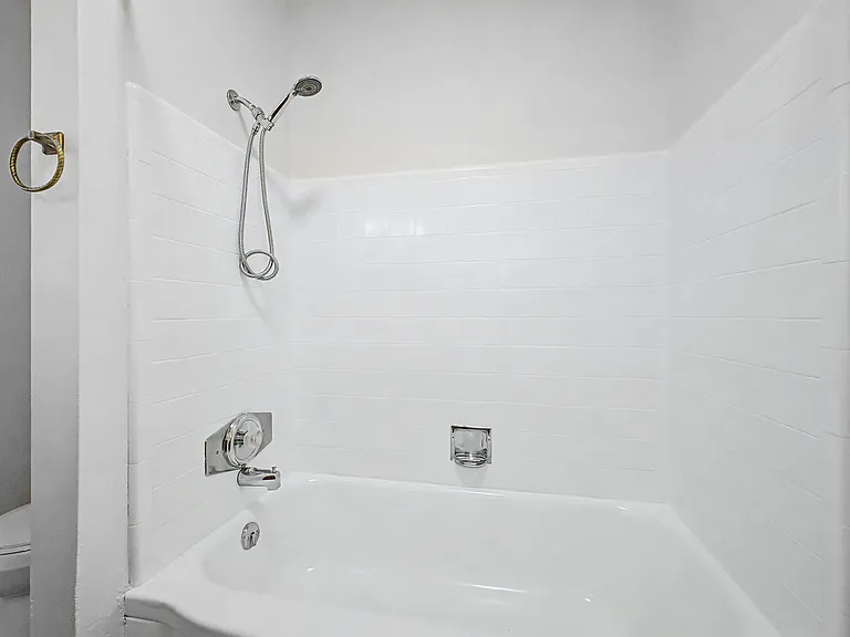 8324 E Sheridan St — Photo 10